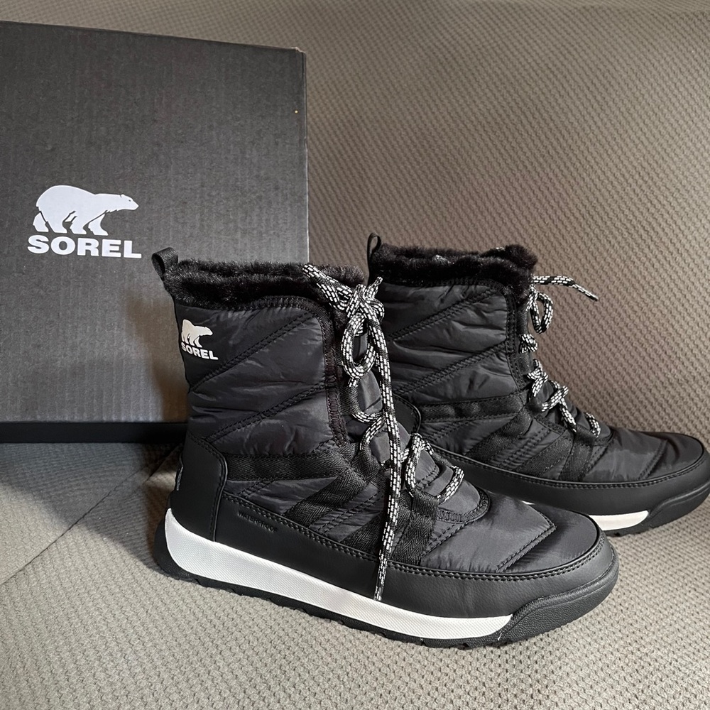 Sorel Waterproof boots size 8
